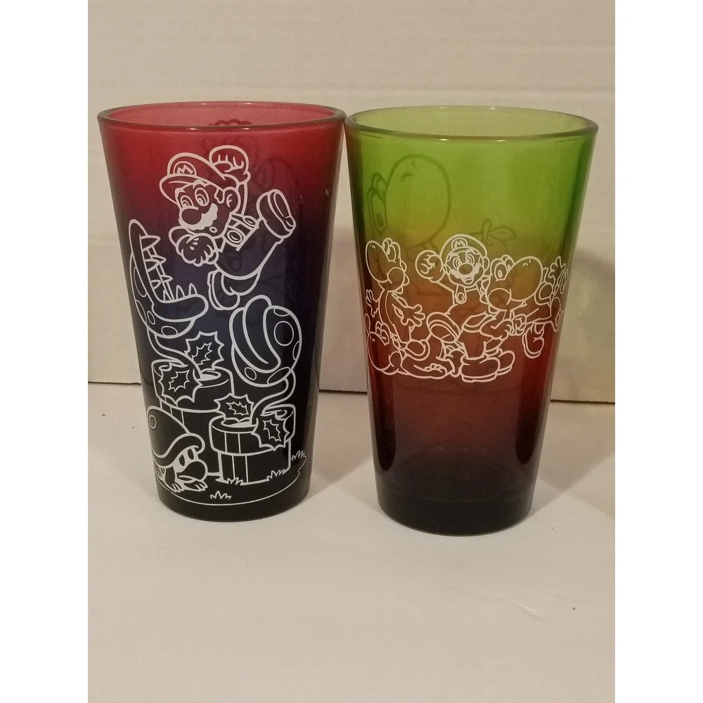 Nintendo Super Mario Bros Just Funky Rainbow Ombre Glass Tumbler Set of 4‎ 2017